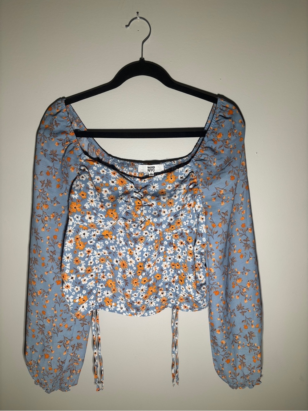 Madden NYC Blue Floral Smocked Peasant Crop Top XL - Picture 2 of 6